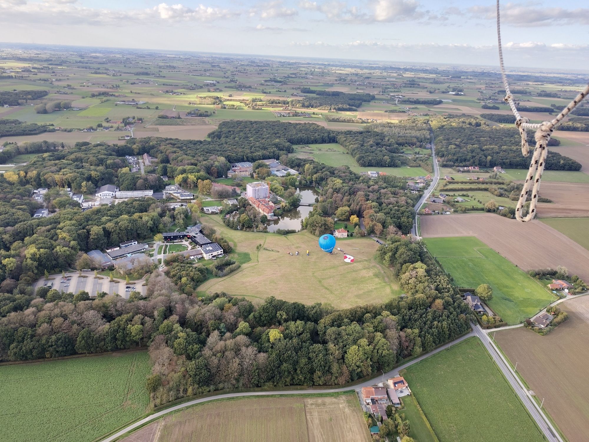 Aerial photo of balloons at the Lovie estate in Proven, seen from our balloon
